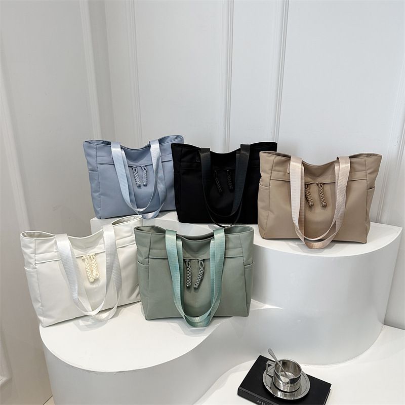 Lunara Tote